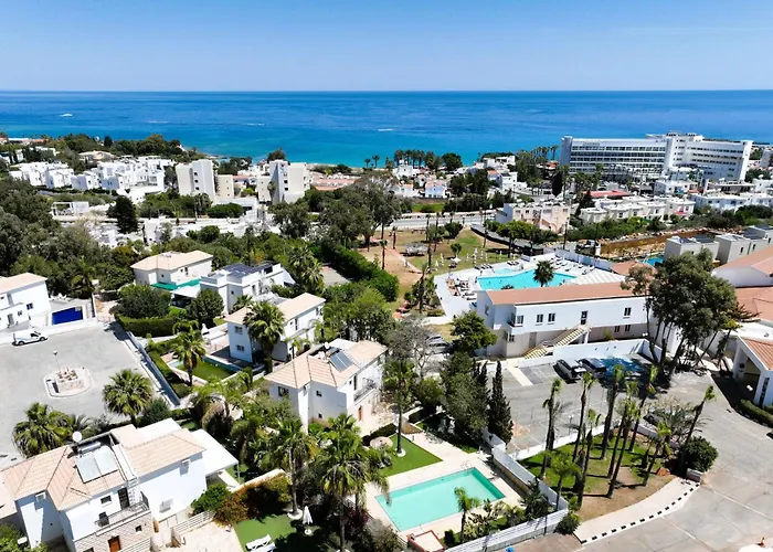 Greenery - Large Private Pool Casa de Férias Protaras