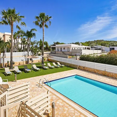 Greenery - Large Private Pool Protaras