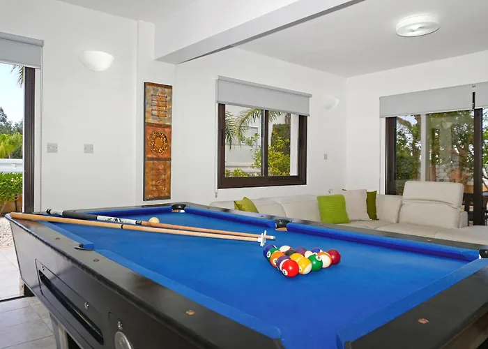 Greenery - Large Private Pool 別荘 プロタラス