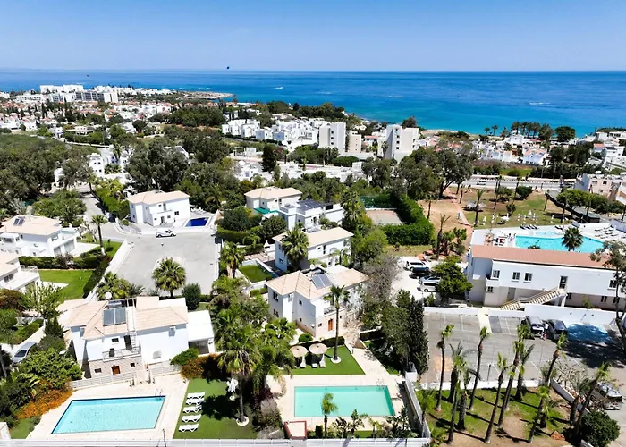 Greenery - Large Private Pool * Protaras